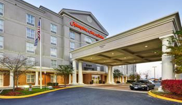 Hampton Inn & Suites Fredericksburg-at Celebrate Virginia - Fredericksburg, VA