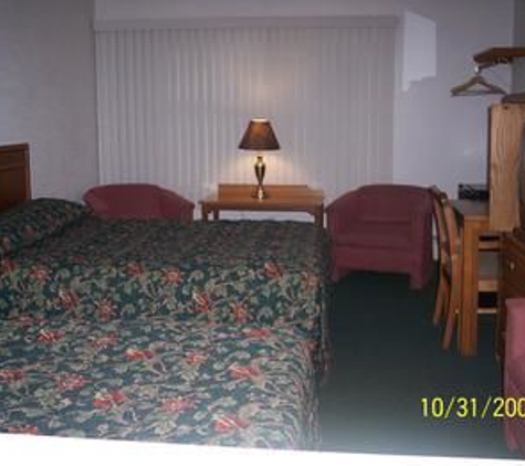 Grand View Motel - Beaver Dam, WI