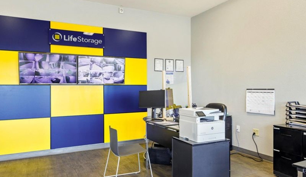 Life Storage - Las Vegas - Las Vegas, NV