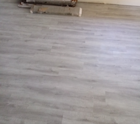 LAKE PAN HANDYMAN SERVICES - Lake Panasoffkee, FL. Vinyl Flooring