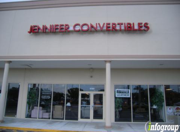 Jennifer Convertibles - Pembroke Pines, FL