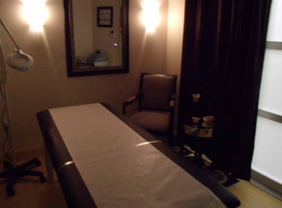 Angela's Electrolysis Clinic and Spa - Kenner, LA