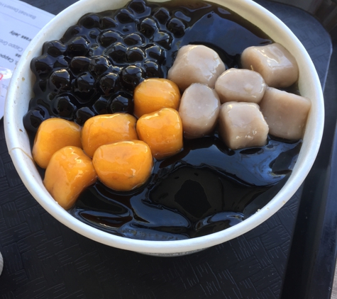 Blackball Dessert House - San Gabriel, CA