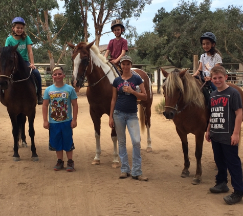 Rolling Hills Boarding Stables of Poway - Poway, CA