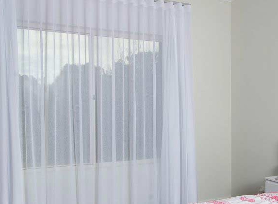 Creative 2000 Blinds & Awnings