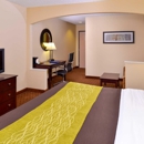 Comfort Inn & Suites - Motels