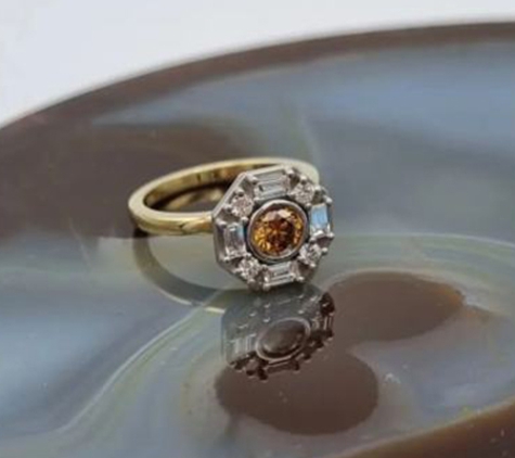 Victoria Jeweller & Watchmaker - Victoria Park, WA