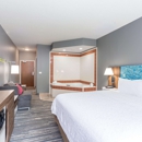 Hampton Inn Auburn - Hotels