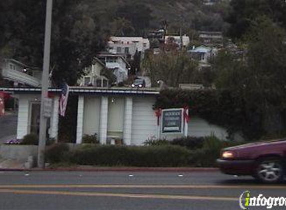 Arch Beach Veterinary Clinic - Laguna Beach, CA