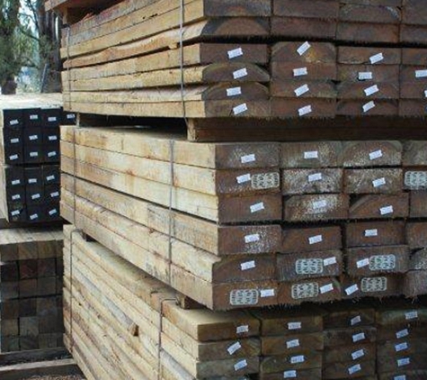 Lobb St Sawmill. Hardwood Sleepers