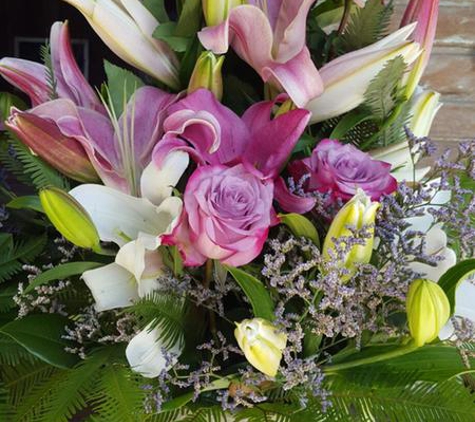 Funky Floral Design - Iluka, NSW