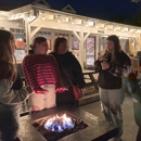 Lucy's On Lighthouse - American Restaurants