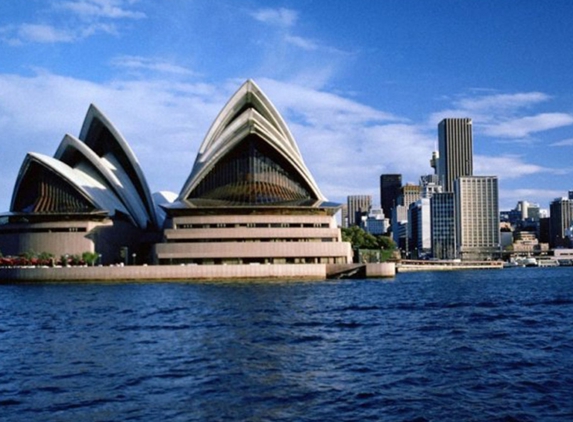 Migration Corporation of Australia - Coconut Grove, NT. Make a smart choice for your future!