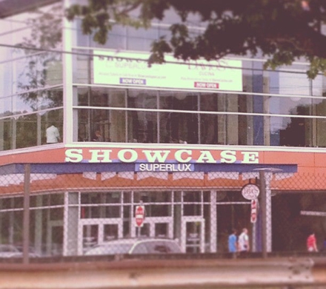 Showcase Cinemas - Chestnut Hill, MA