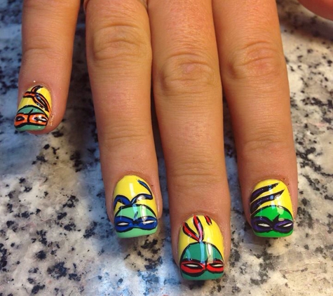 T&T Nails Spa - Saint Louis, MO. Hand designed by Jessica