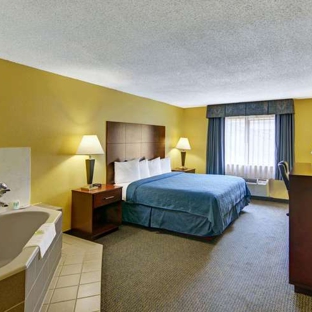 Quality Inn & Suites - Grand Prairie, TX