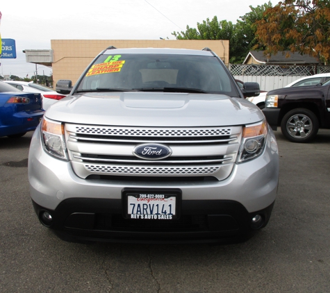 Reys Auto Sales - Modesto, CA. 2013 Ford Explorer XLT 4dr SUV $16995 
Mileage:	100,184