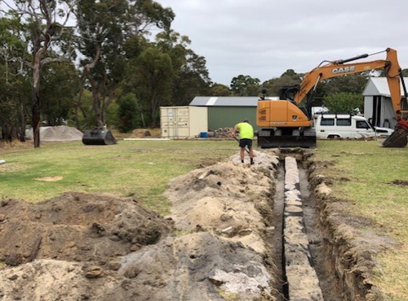 Jurien Mini Excavators - Jurien Bay, WA