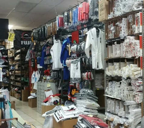 MAC Sports Supplies - Miami, FL