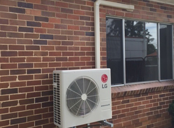 Prestige Air Services - Hamlyn Terrace, NSW