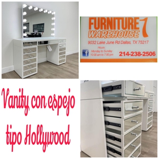 Furniture Warehouse 1 - Dallas, TX. Vanity con 12 gavetas