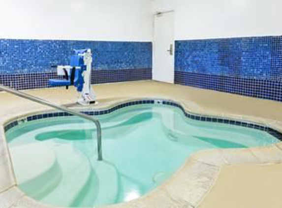 Days Inn by Wyndham San Diego-East/El Cajon - El Cajon, CA