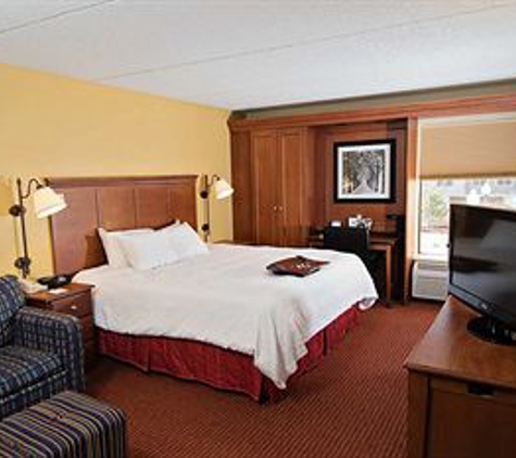 Hampton Inn Louisville-Airport - Louisville, KY