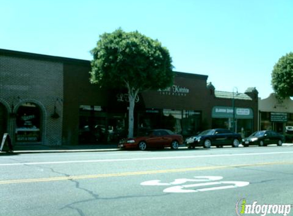 Roscoe's Famous Deli - Fullerton, CA