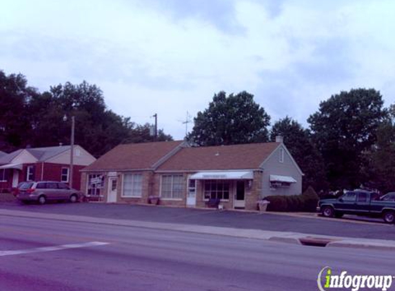 Swiney's Barber Shop - Saint Ann, MO