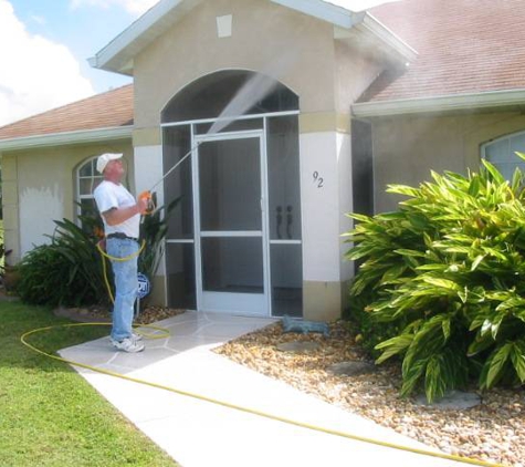 Englewood + Venice Fl Pressure Cleaning. Me at work