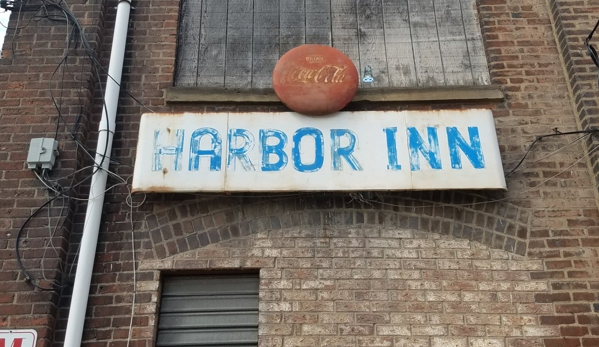 Harbor Inn Cafe - Cleveland, OH