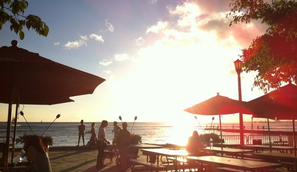Barefoot Beach Cafe - Honolulu, HI
