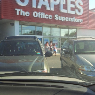 Staples - Springfield, NJ