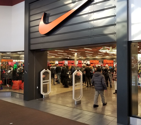 Nike - Las Vegas - Las Vegas, NV. entrance in the outlet