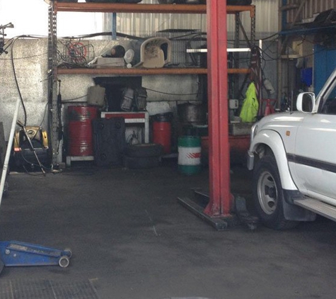 CJ's Spares And Repairs - Queanbeyan West, NSW
