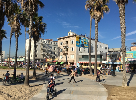 Venice Beach Suites & Hotel - Venice, CA