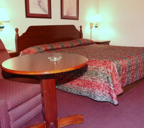 Madison Inn and Suites - Madison, AL