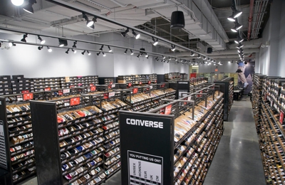Converse Clearance Store - Kissimmee, FL 34741