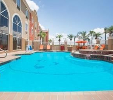 Hawthorn Suites by Wyndham Corpus Christi - Corpus Christi, TX