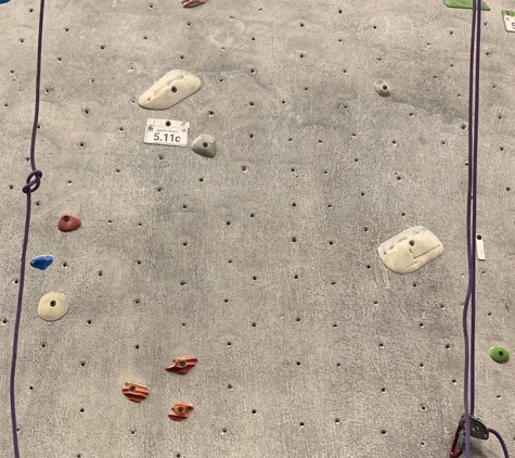 Earth Treks Climbing - Rockville, MD