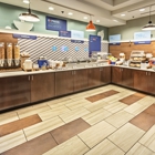 Holiday Inn Express & Suites Lake Zurich-Barrington by IHG