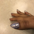 Hollywood Nails - Nail Salons