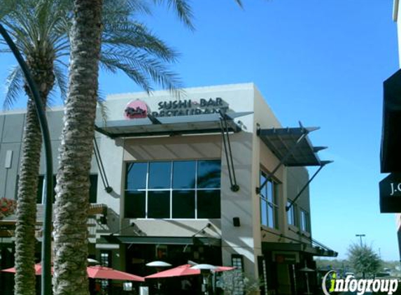 V's Barbershop - Promenade - Scottsdale, AZ