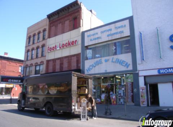 Foot Locker - Brooklyn, NY