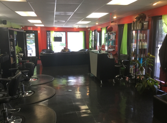 D'juilissa Salon Dominican Styles - Stroudsburg, PA