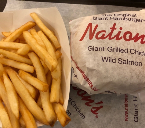 Nation's Giant Hamburgers & Great Pies - Benicia, CA