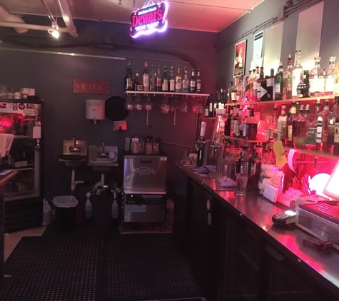 Solo Bar - Seattle, WA