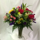 Kelle's Flowers And Gifts - Florists