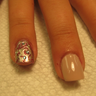 Fingers N Faces Nail Spa & Hair Salon - Villa Park, IL