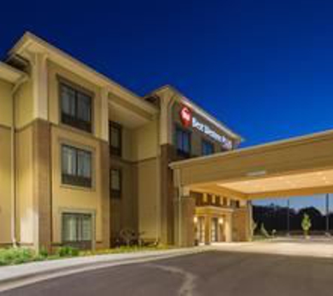 Best Western Plus Tuscumbia/Muscle Shoals Hotel & Suites - Tuscumbia, AL